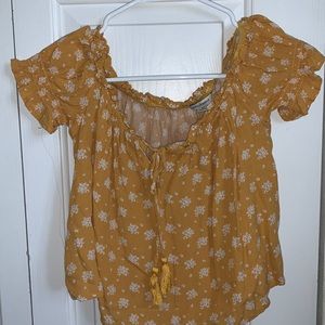 american eagle off the shoulder top